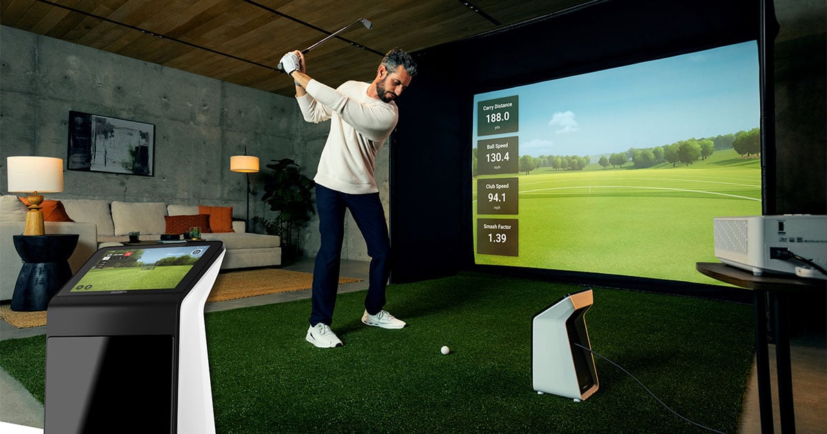 [20250121] Garmin Indonesia Meluncurkan Approach R50, Simulator Golf & Launch Monitor Premium